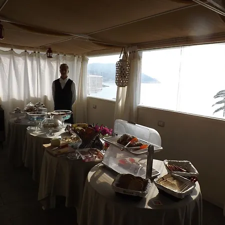 Letoh Moma * Marina dʼAndora