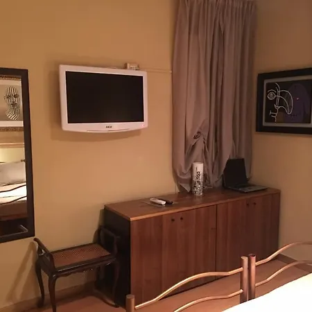 Guest house Letoh Moma *